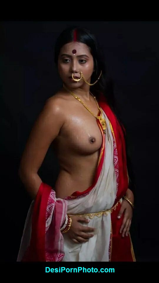 Desi Model Naked - Desi Hot Classical teacher nude photoshoot