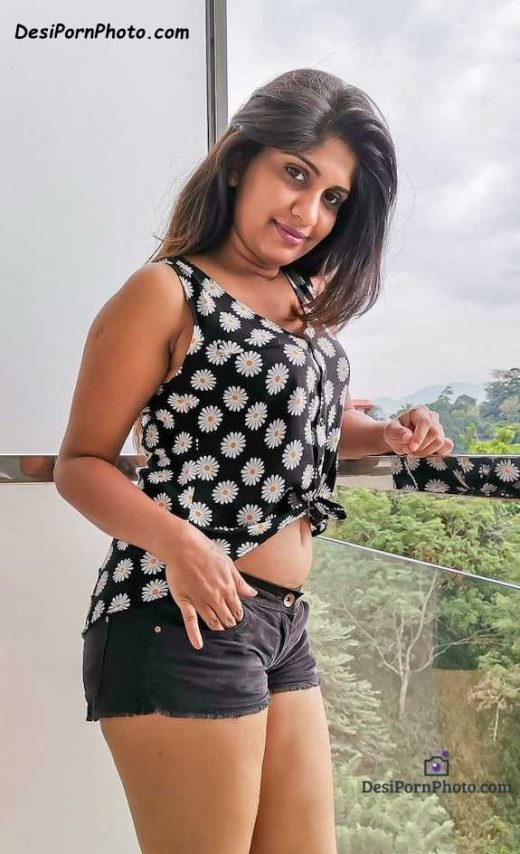hot indian mom