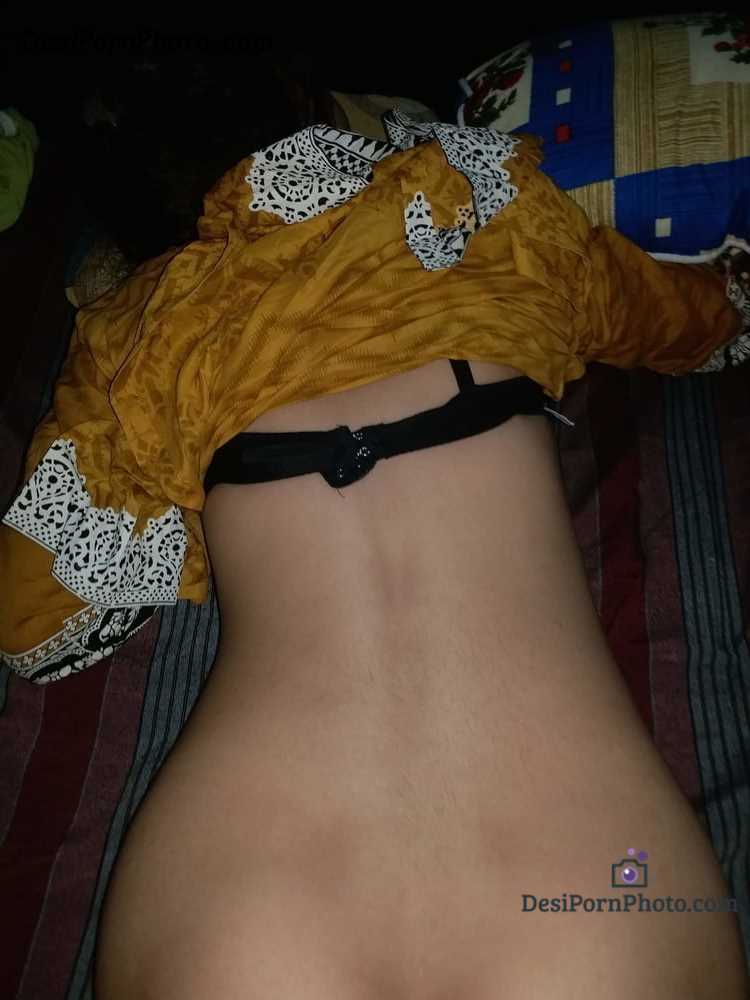 Sexy Pakistani Bhabhi Nude Indian Girls - Paki bhabhi Rukhsar ki gaand chudai ki photos -