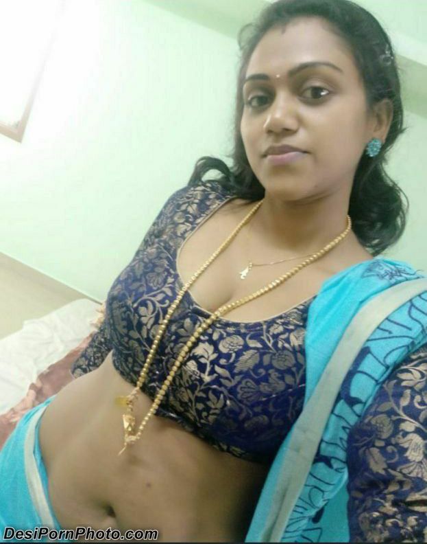 Hot Tamil wife nude sex pics