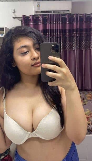 Desi Girl Nude Selfies - Indian nude girls, Indian sex
