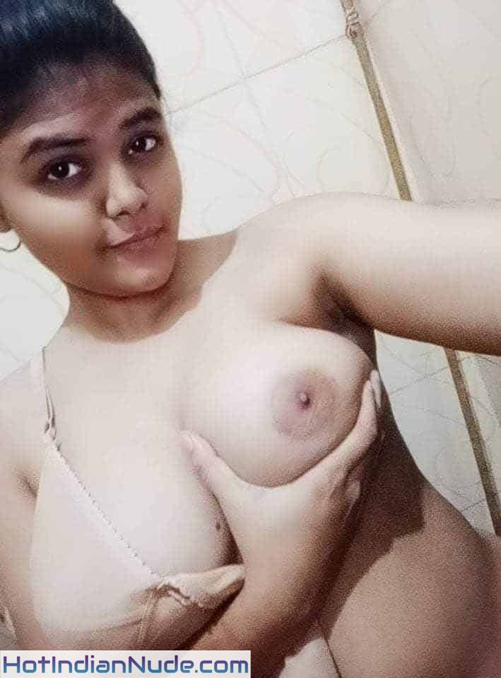 Nude Indian Desi Malyalam - Malayalam School Girl Homemade Nude Pussy Fucked Photos -