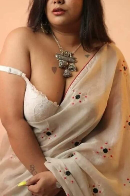 Desi Big Tits Aunty Tattoo Boobs photo
