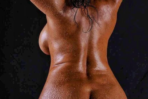 Desi Girl Big Ass Nude Wet Body Pic Xnxx
