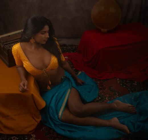 Hot Dusky Indian Model Saree Photoshoot Pic Sexy Legs
