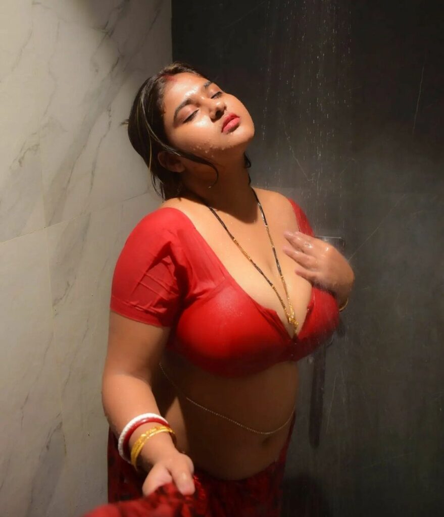 Megha Das Big Boobs Model Pics | Big Tits Xxx Red Blouse