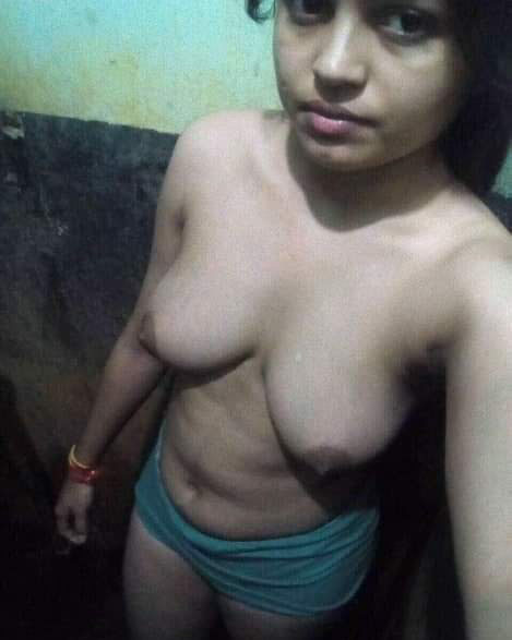 Desi hot girlfriend leaked nudes desixnxx photos