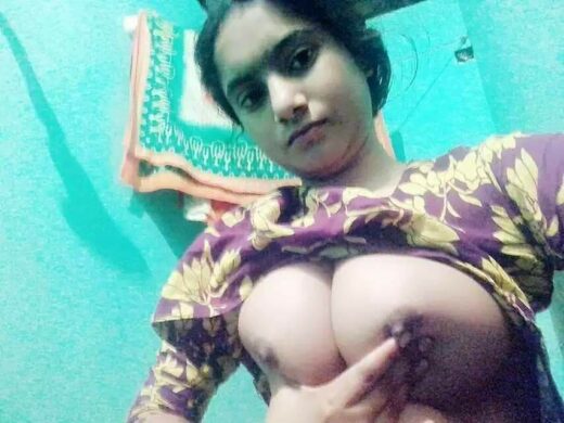 booby-Bangladeshi-girl-nude-pics-4