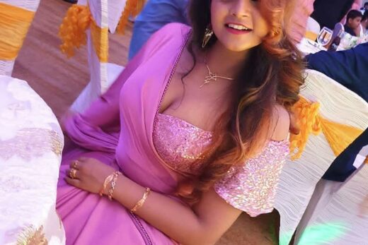 Desi Big Boobs Girl in Saree | Sexy Girl