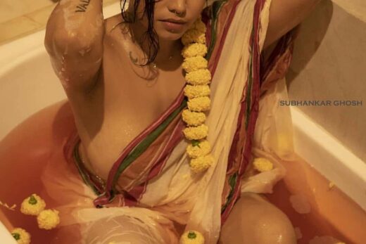 Bangladeshi Woman Big Tits In Bathtub Xxx Photo