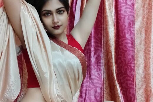 Bengali Girls Look Sexy in Saree | Saree Girls