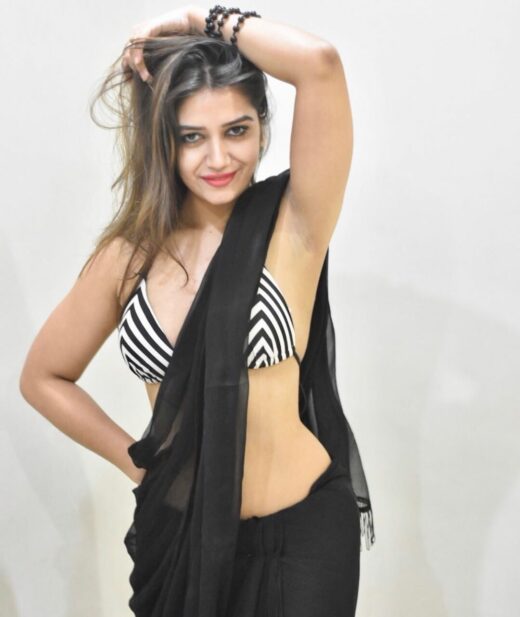 Indian Hot Girl in Black Saree