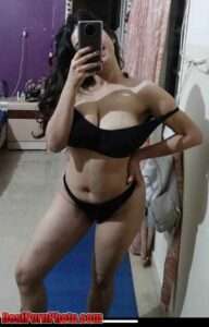 Big Boobs Hot Indian Girl Sexy Selfi Nude Pics