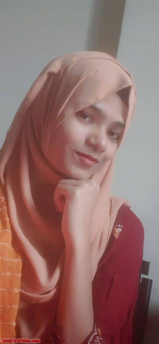 Pakistani Hijab Girl Ki Sex Photos Bf Ne Nangi Kar Ke Click Ki1