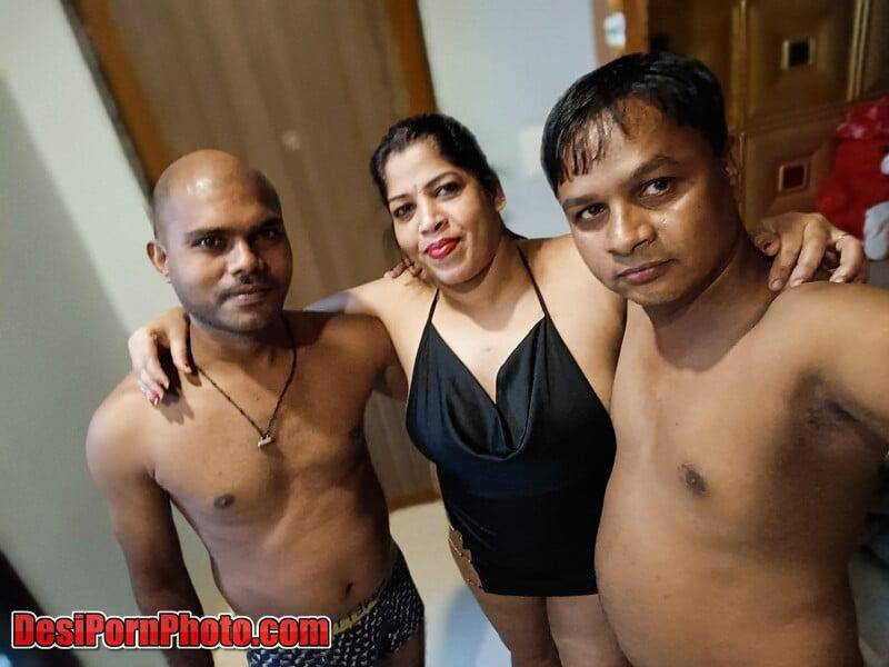 Nude Indian Couple Photo
