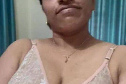 Hot Indian Aunty Nude Photos