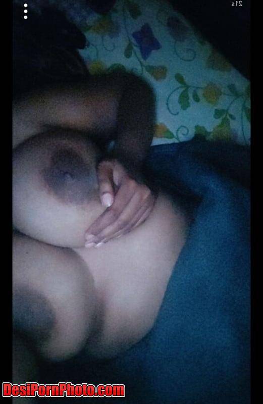 Big Boobs Nude Pics