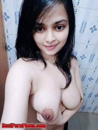 Desi Bhabi Nude Pics