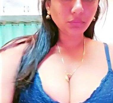 Tamil Aunty Naked Pics