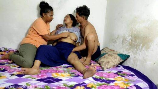 Indian Aunty Ke Sath Ghapa Ghap Karate Bhatije Ki Xxx Nangi Photos06