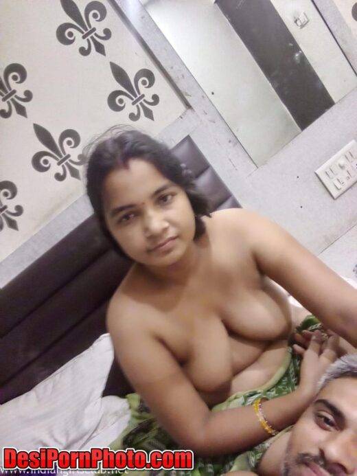 Indian Mature Porn Pics