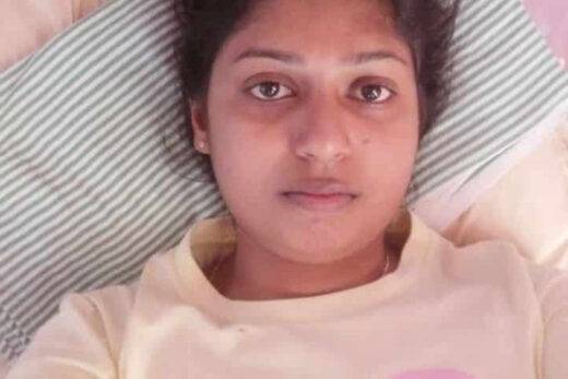 Nangi Selfie