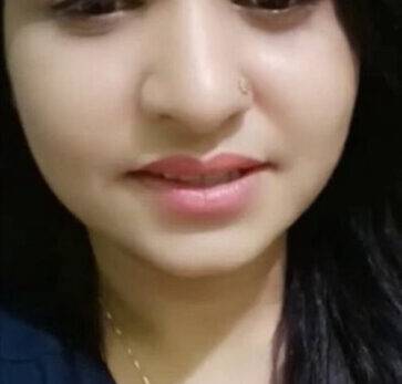 Nangi Selfie