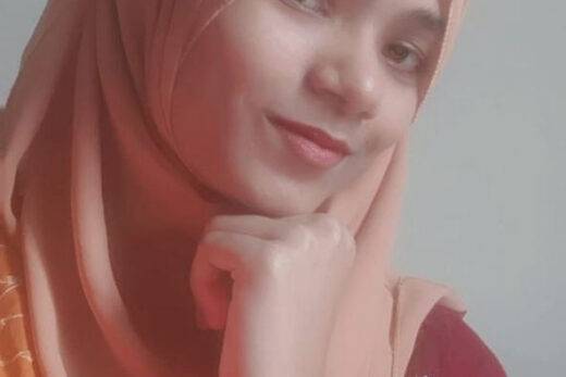 Nangi Selfie