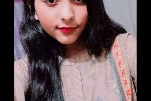 Nangi Selfie
