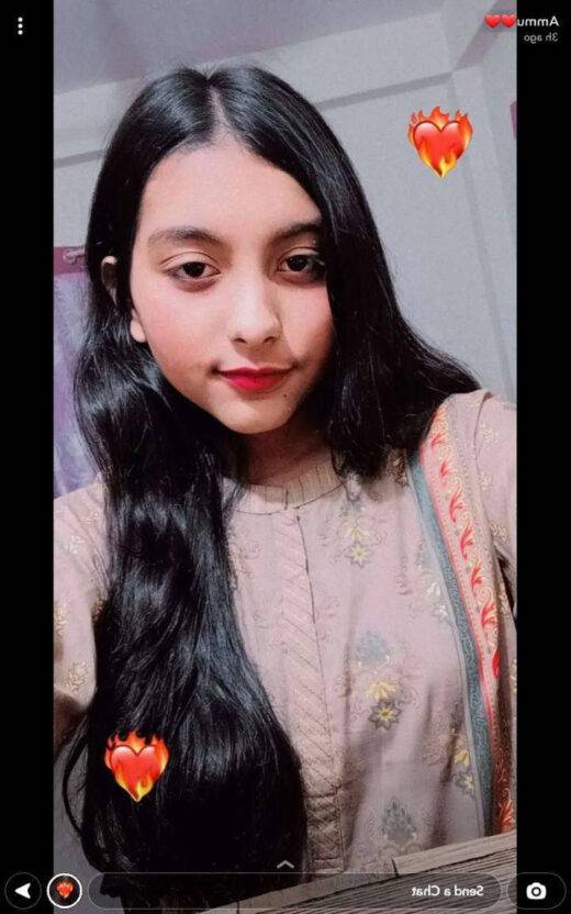Nangi Selfie