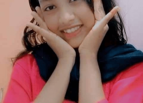 Nangi Selfie
