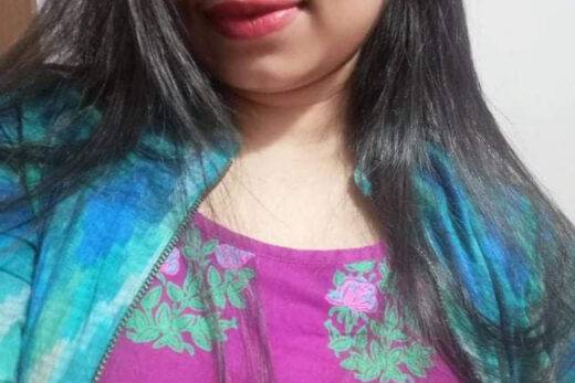 Nangi Selfie
