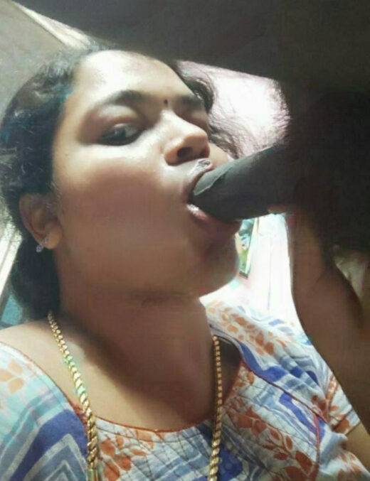 Nangi Selfie