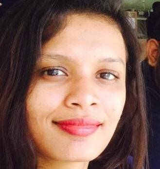 Nangi Selfie