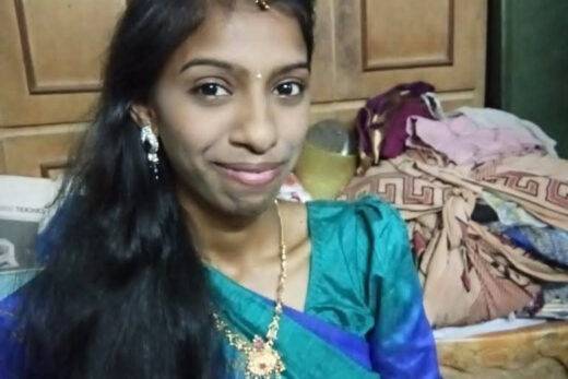 Nangi Selfie