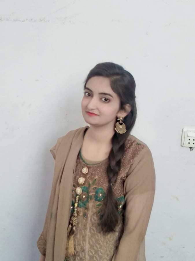 Nangi Selfie