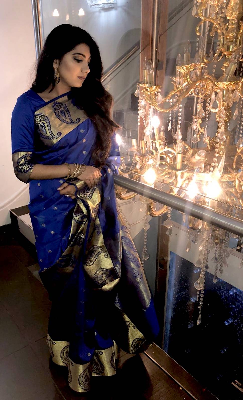 Nangi Selfie