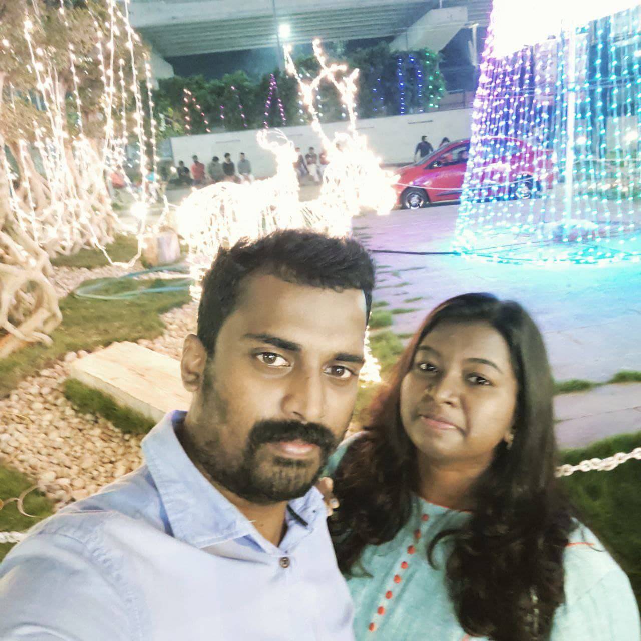 Nangi Selfie