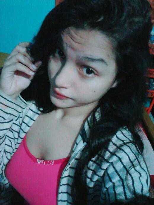 Nangi Selfie