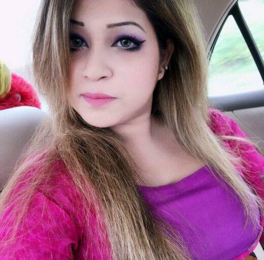 Nangi Selfie