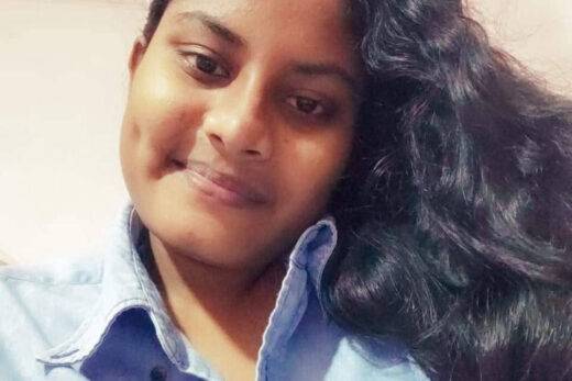 Nangi Selfie