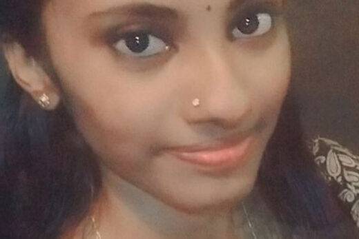 Nangi Selfie