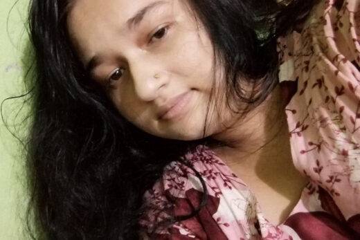 Nangi Selfie