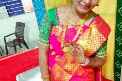 Nangi Selfie