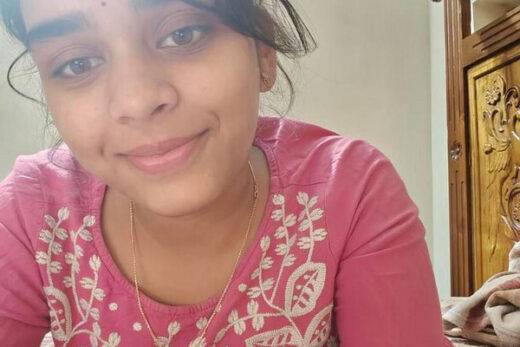 Nangi Selfie