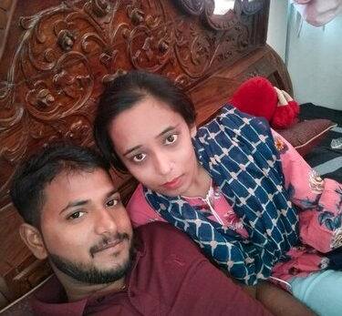 Nangi Selfie