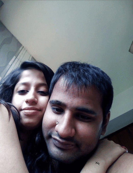 Nangi Selfie