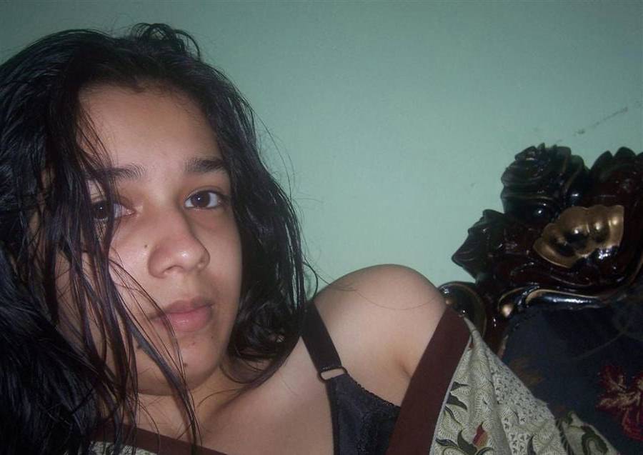 Nangi Selfie