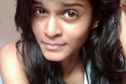 Nangi Selfie