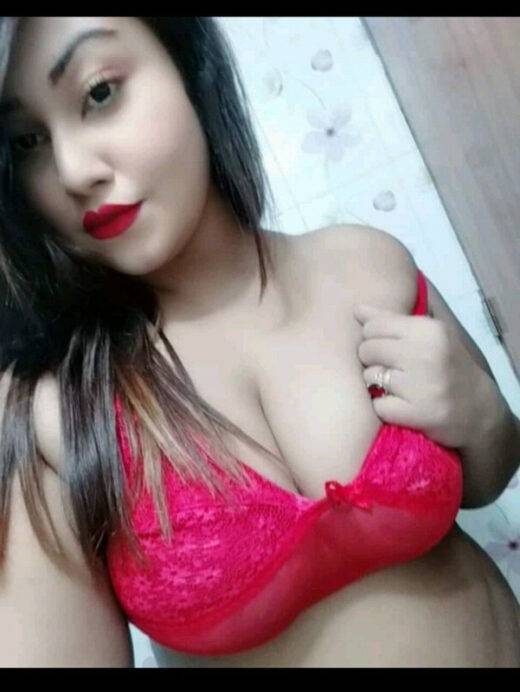 Nude Selfies